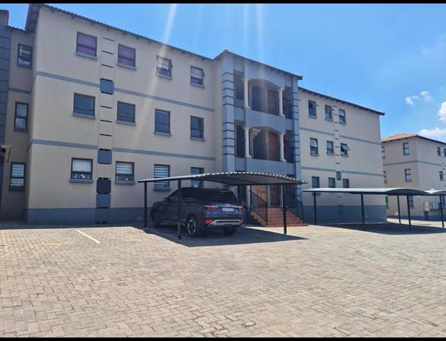 2 BEDROOM APARTMENT FOR SALE IN GOSFORTH PARK